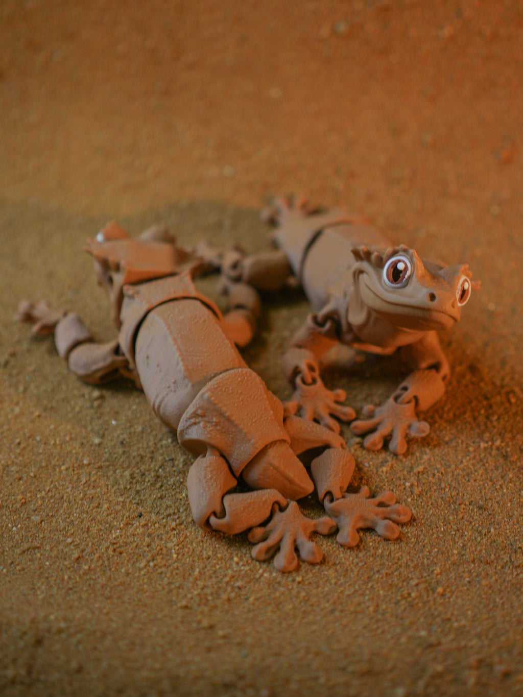 Crested Gecko Articulated 3D Printed Toy- Tan/Light Brown