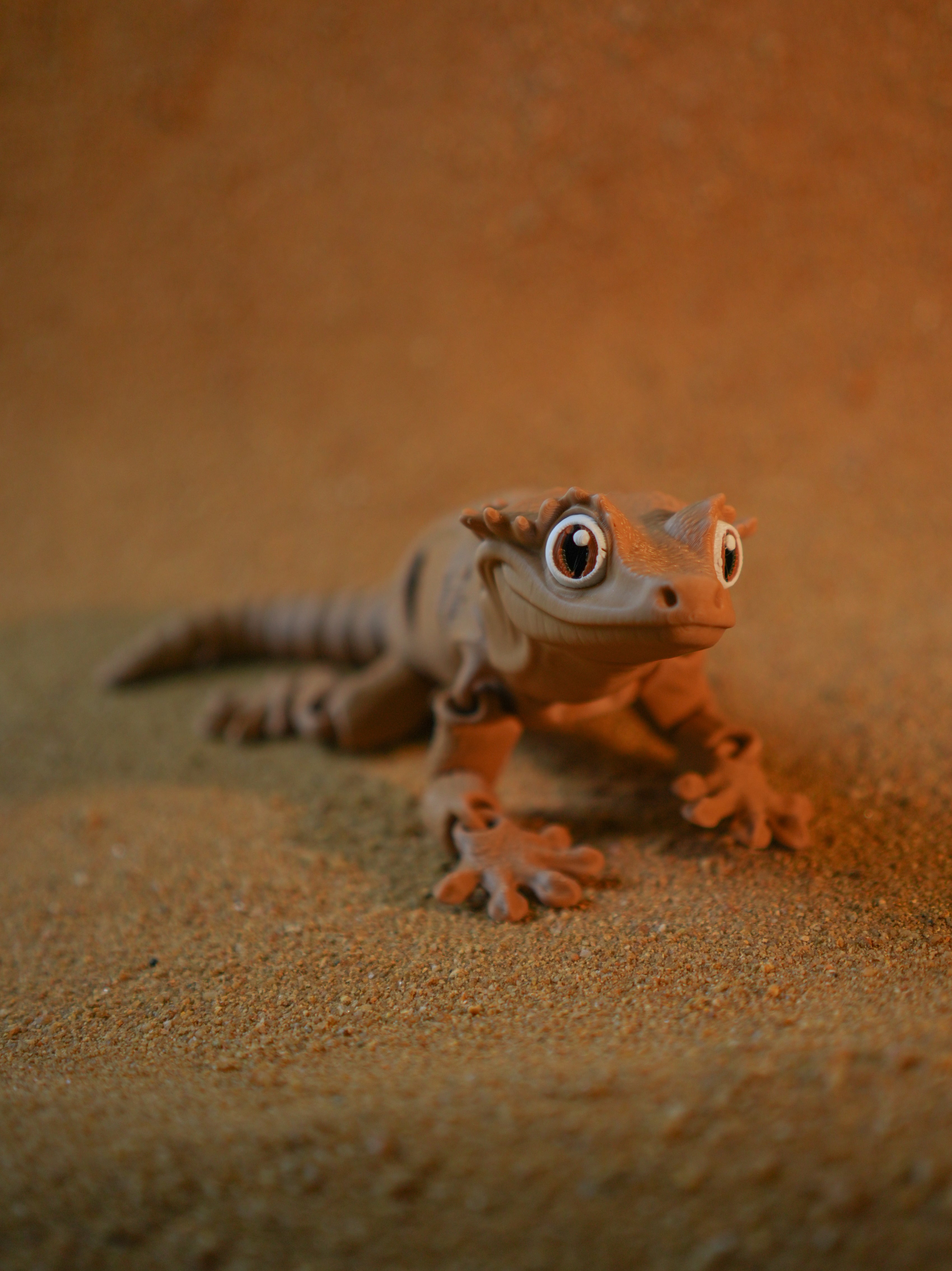 Crested Gecko Articulated 3D Printed Toy- Tan/Light Brown