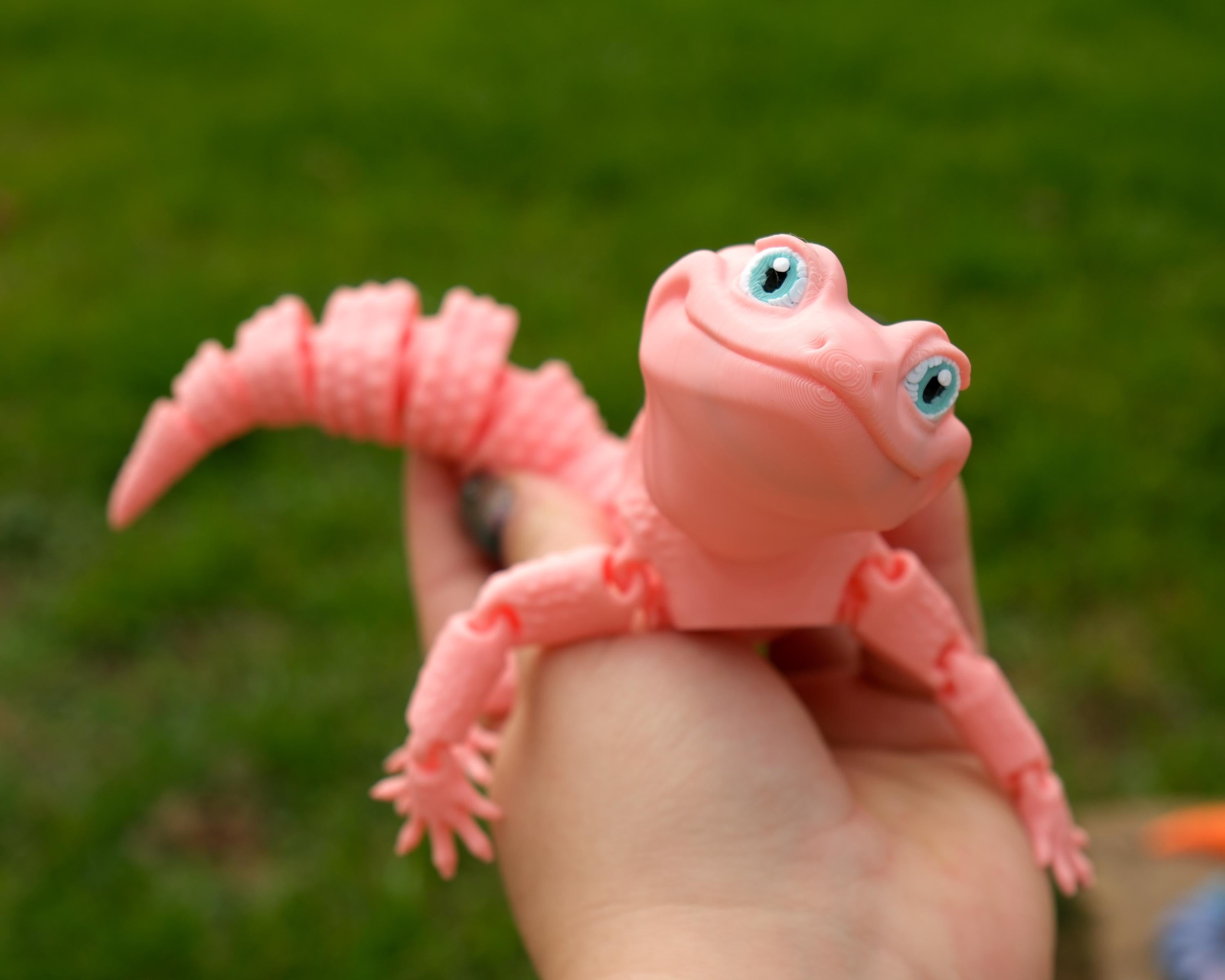 Leopard Gecko Toy Multicolor 3D Printed